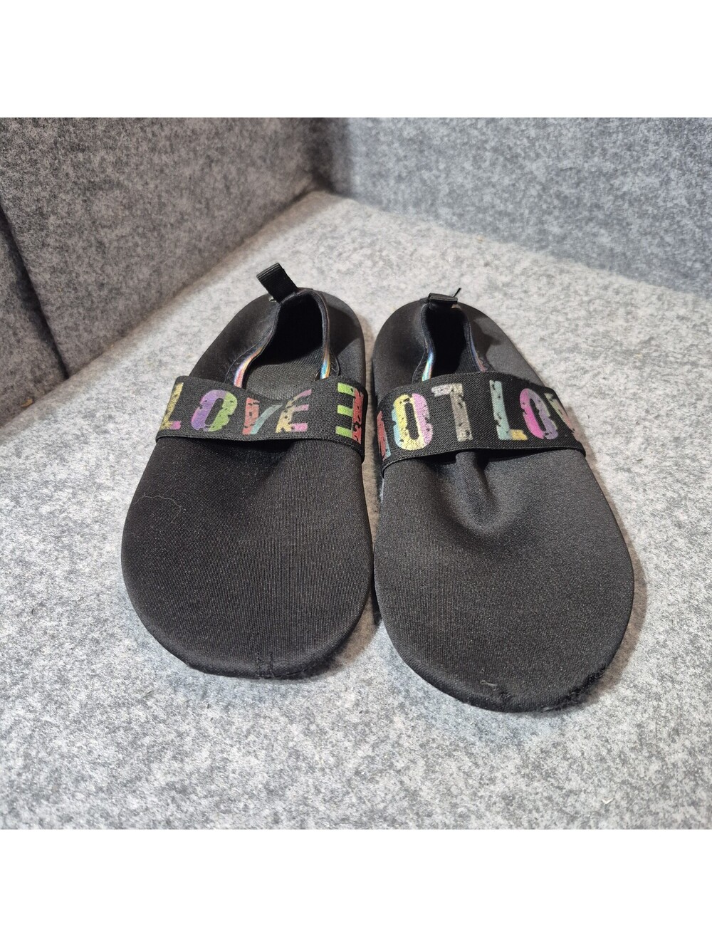 VIFUUR Women’s “Love” Quick-Dry Aqua Socks Slip-on Water Shoes US Size 7.5-8.5